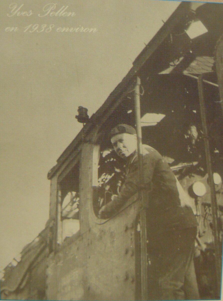 Yves Pellen sur sa locomotive