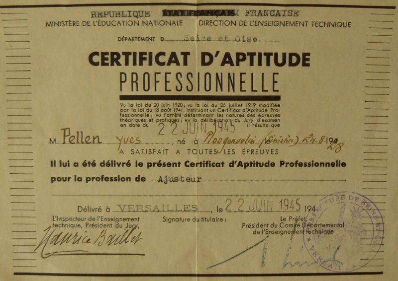 CAP PELLEN Yves 1945